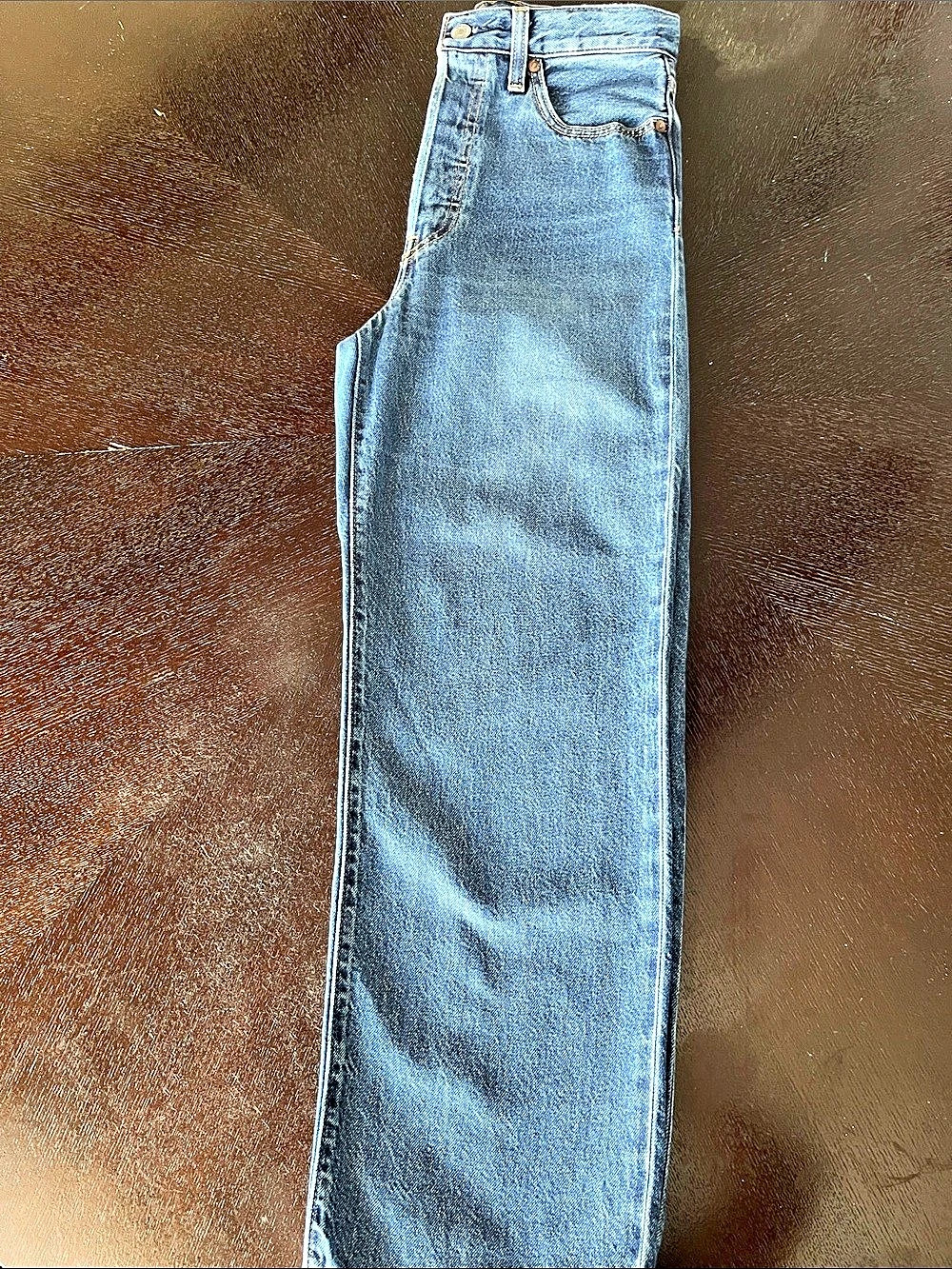 Levi's Ribcage Straight Ankle Jeans Straight Leg Jeans in Blue Waist 27